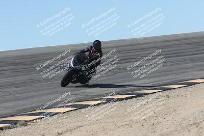 media/Oct-13-2025-Moto Forza (Mon) [[a66d839500]]/4-C Group/Session 2 (Bowl)/